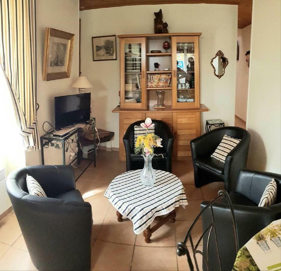 Maison Des Lys Jonzac Dış mekan fotoğraf